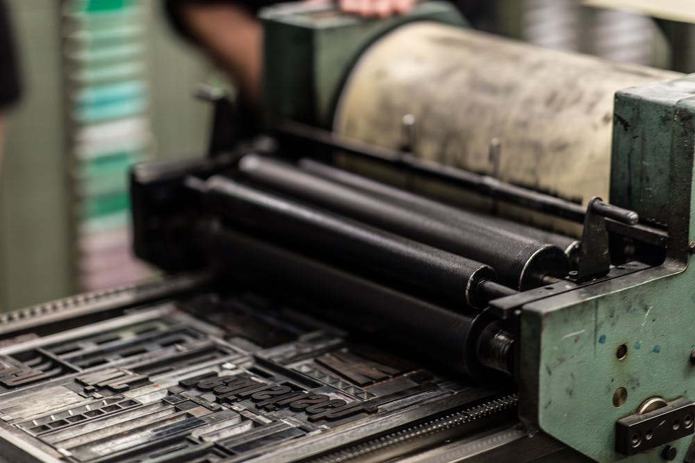 Why Online Printing Services Are On The Rise And Why You Should Get Yourself In On The Action